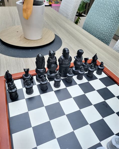 3D printable Harry Potter Chess Set • made with Anycubic Photon Mono 2 ...