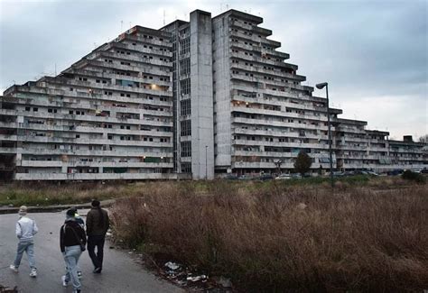 Scampia Arriva La Pista Ciclabile In Bici O Monopattino Fino A