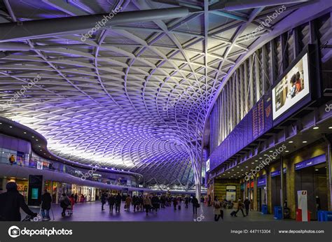 London United Kingdom Dec 2019 London Kings Cross Station Newly — Stock ...