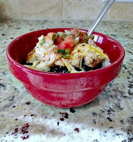 Easy Chicken Recipe: Mexican Chicken Rice Bowl | Mom Fabulous