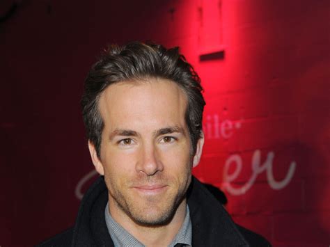 Ryan Reynolds Ryan Reynolds Wallpaper Fanpop Page