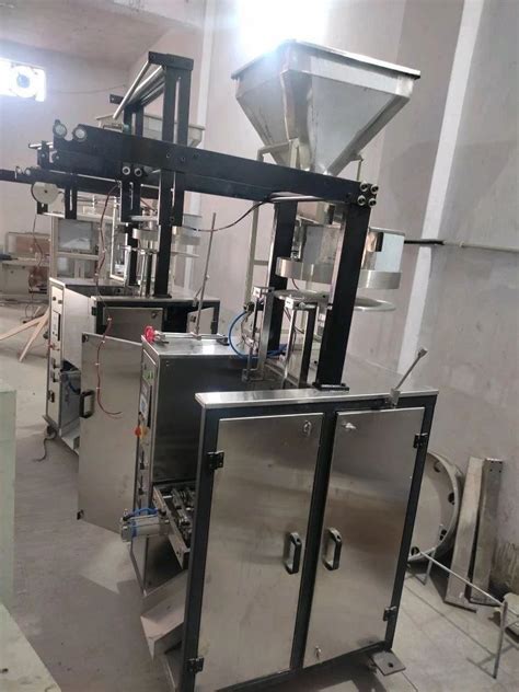 Automatic Multitrack Shampoo Packing Machine Kw Mt Track At