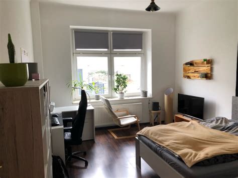 16 qm Zimmer in entspannter zweier Wg ab jetzt verfügbar WG Magdeburg