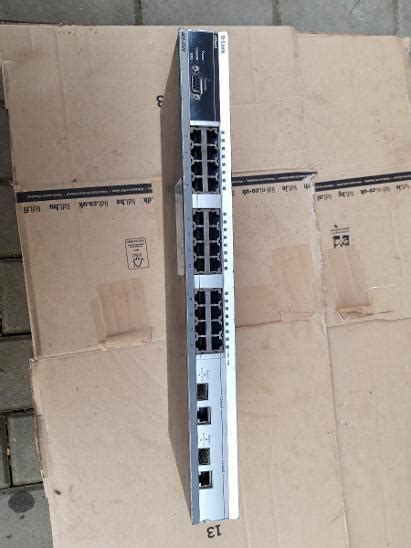 Switch D-Link DES-3526, 24 portů | Aukro