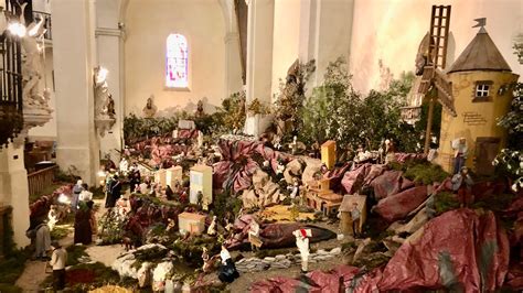 Région L église de Saint Saturnin lès Apt abrite la plus grande