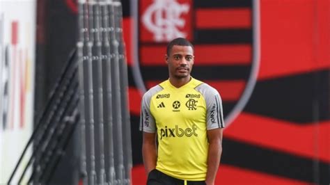 Vai Para O River De La Cruz Abre O Jogo Sobre O Futuro No Flamengo