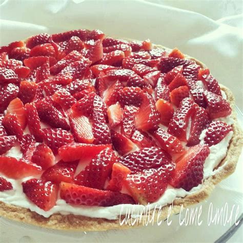 TORTA DOLCE CON RIPIENO panna fragola Cucinare è come amare