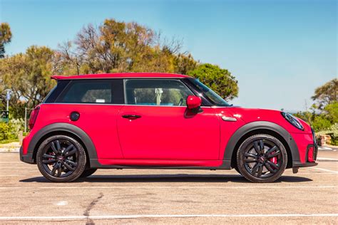 2022 Mini Jcw Hatch Review Carexpert