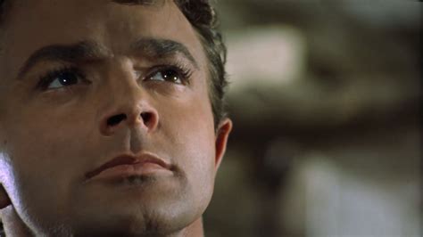 Diferente la película española de 1961 con un protagonista claramente gay