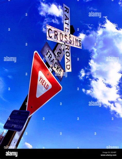 Yield Sign At Railroad Crossing Hi Res Stock Photography And Images Alamy