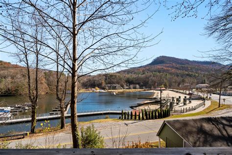 Lake Lure Beach Bungalow