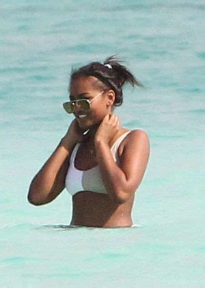 Natasha Obama In White Bikini On The Beach In Cancun Gotceleb