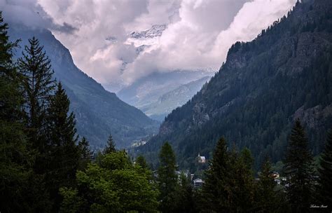 Gressoney Saint Jean Village De Montagne Dans La Vall E D Flickr