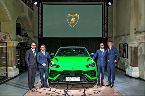 （影片）藍寶堅尼最速休旅明年交車 Urus Performante征服惡地更強悍 自由電子報汽車頻道