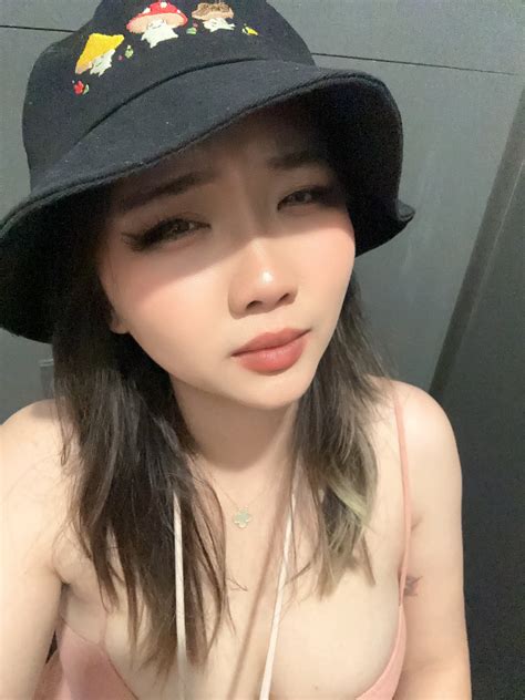 Tw Pornstars 🍖 Harriet Sugarcookie 🍖 Twitter Caption This 6 42 Am 12 May 2023