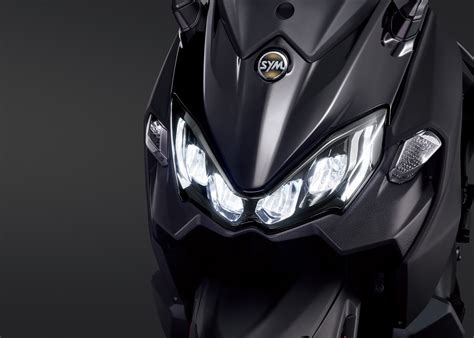 Скутер SYM MAXSYM TL 500