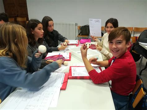 Lalumnat De R Deso Realitza Un Taller De Bolets A Can Boet