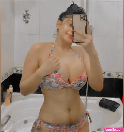 Piumi Hansamali Queenpiumi Nude Leaked OnlyFans Photo 11 Fapello