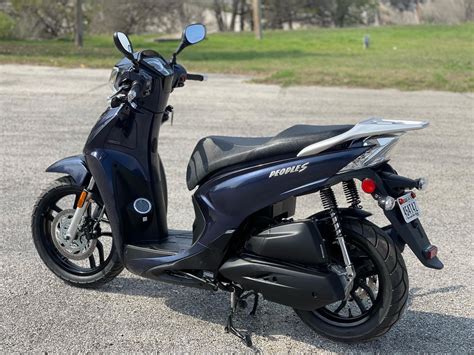 Kymco People S Sold The Motorcycle Shop