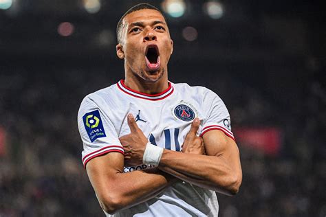 Kylian Mbappé gana la batalla PSG obligado a pagarle 55 millones de