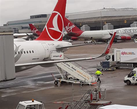 Review Of Turkish Airlines Flight From Manchester To Istanbul In Economy