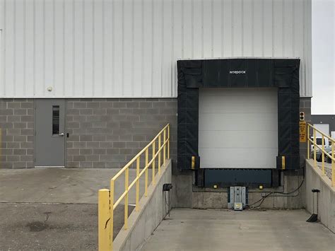 Loading Dock Equipment 101: Key Factors | SpeedTech | MI