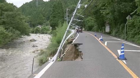 【台風7号】鳥取市で住民孤立続く 大雨被害で道路崩落多くの爪痕 “集落への道”復旧のめどたたず｜fnnプライムオンライン