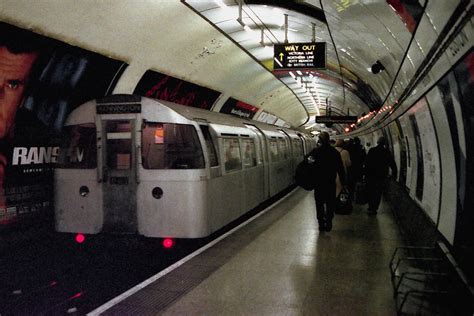 London Underground Northern Line Mk Stock At Eus Flickr