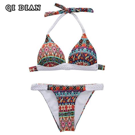 Qi Dian Retro Printed Bikini Women Halter Swimsuit Crochet