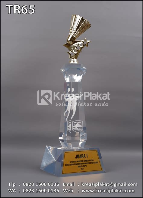 Piala Kejuaraan Badminton Bupati Cup Kreasi Plakat