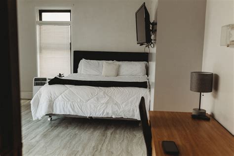 Finding the secret vault at the grand central station address 2