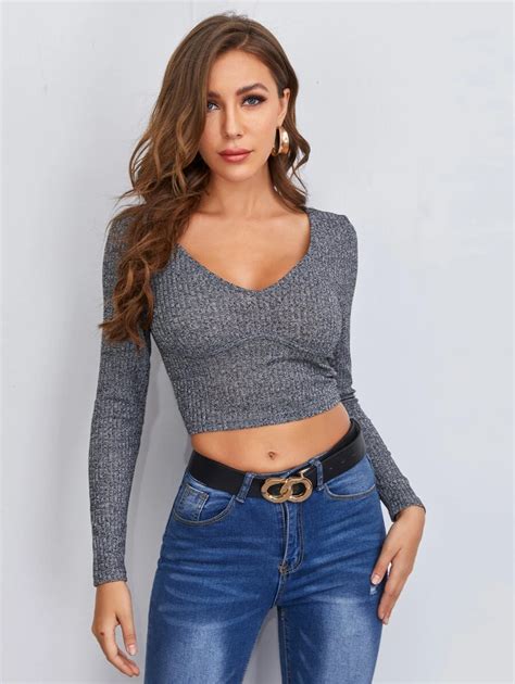 V Neck Solid Fitted Crop Tee Shein Usa Fashion News Fashion Beauty