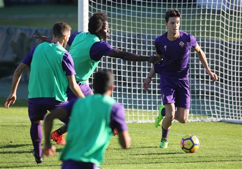 Fiorentina Allenamento A Porte Aperte Al Franchi