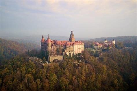 Zamek Ksi Poznaj Histori Siedziby Pot Nego Rodu Cennik