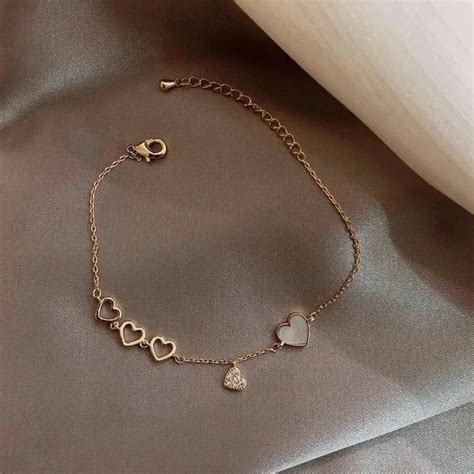 Jual Gelang Lonceng Wanita Dengan Gelang Titanium Liontin Bentuk