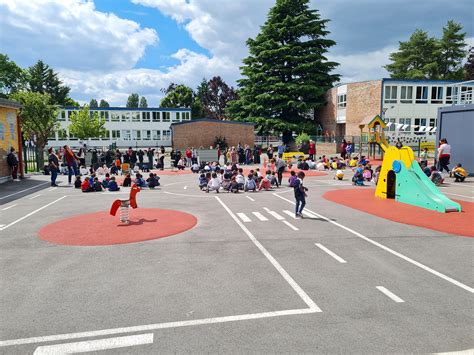 Flashmob Danse Cole La Maternelle Jean Jacques Rousseau Ville