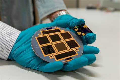 Solliance Hits 30 1 Efficiency On Perovskite Silicon Tandem Solar Cell