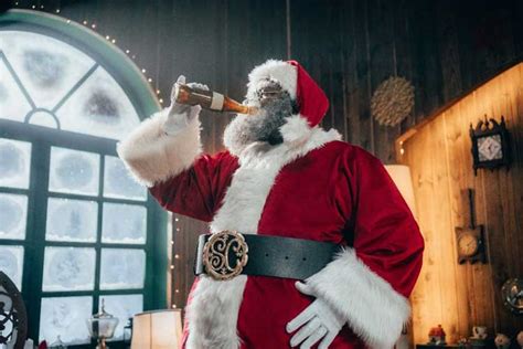 Coca Cola Ilumina O Natal Com A Campanha Desperte O Papai Noel Que Há