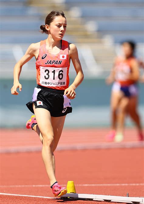 ドルーリー朱瑛里、1500m決勝1位、4分22秒31 日本代表として出場 陸上写真ニュース 日刊スポーツ