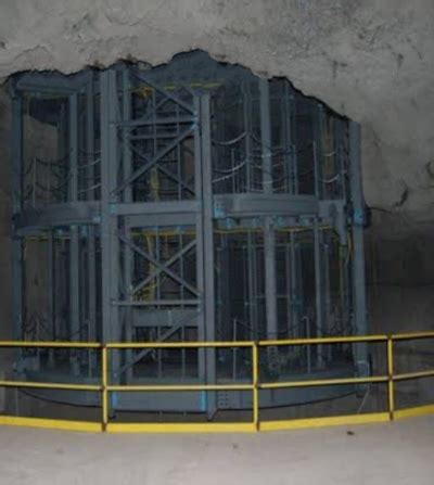 Modular Mining Elevator With Galloway Operation Platform Shaft Sinking