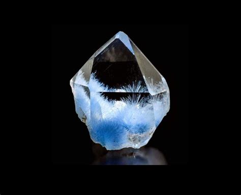 What Are Crystals - Geology In 