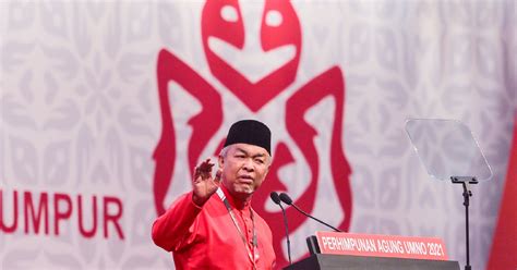 Reformasi Bermula Dengan Ahmad Zahid Letak Jawatan Berita Harian