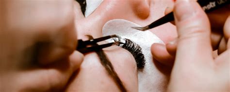 A Quick Guide To Lash Infills What They Are And Why You Need Them