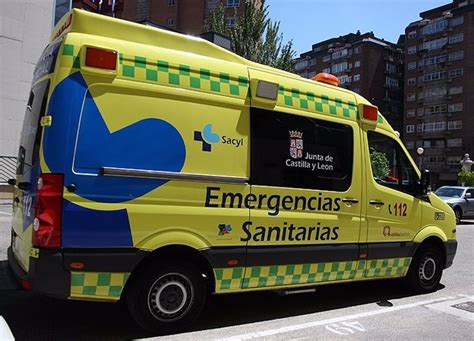 Cuatro Personas Heridas En Un Accidente En El Campo De Pe Aranda