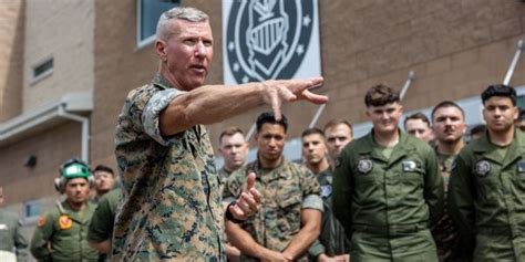 Gen. Smith Hospitalized, Leaving Three-Star to Lead USMC – Association ...