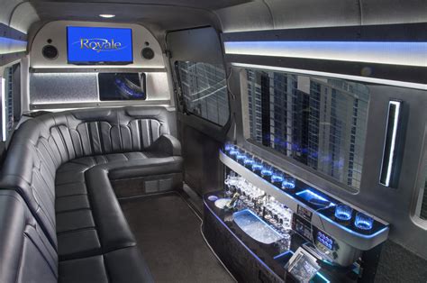 Sprinter Limo Custom | Royale