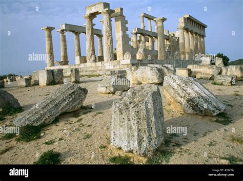 Temple of Aphaia Aegina Aegean Islands Greece Stock Photo - Alamy