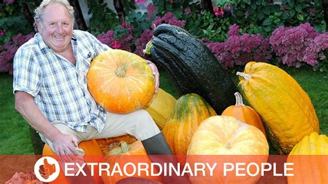 Pensioner Grows Giant Vegetables At Home YouTube