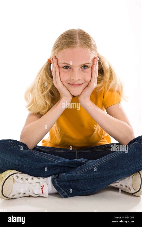 Girl With Nice Legs Hi Res Stock Photography And Images Alamy