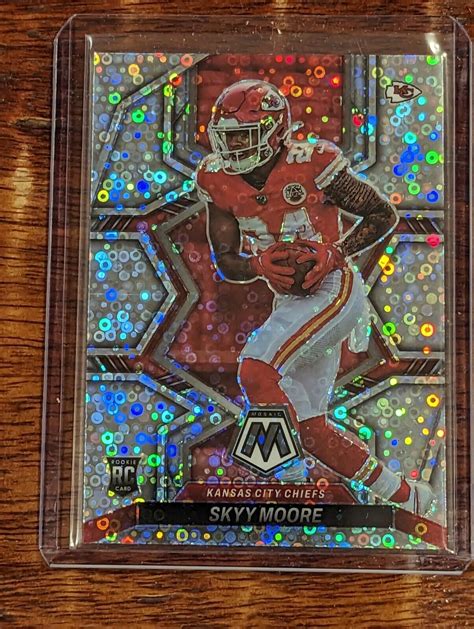 Mavin 2022 Mosaic Skyy Moore Prizm No Huddle Disco Silver Rc Card